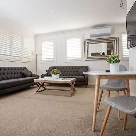 Newington Apartments Баларат Екстериор снимка